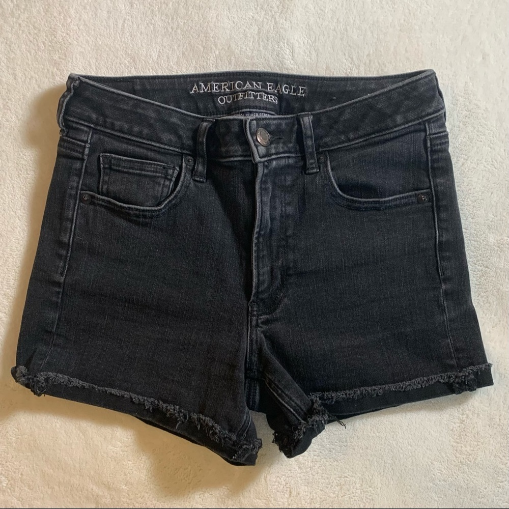American Eagle High-Rise Black Denim Shorts Size 4